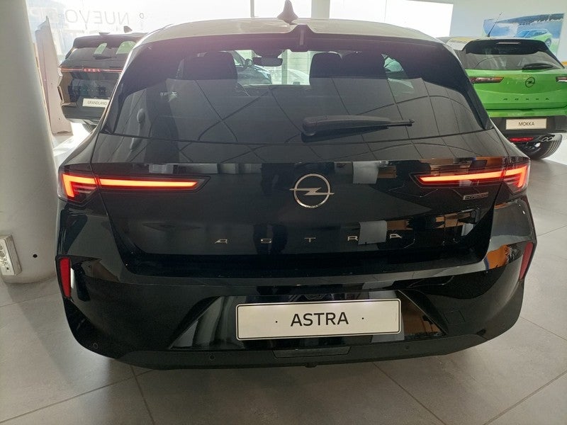 Astra 1.2T XHT Hybrid eDCT6 S/S Tech Edition 136