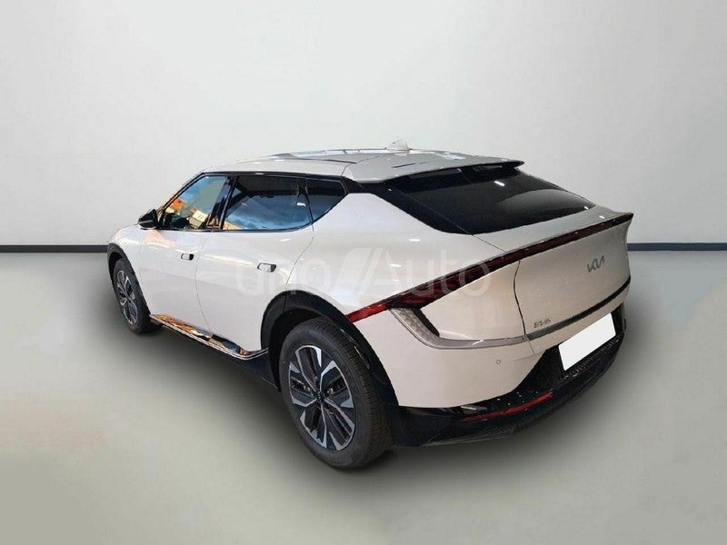 Plus Edition 774kWh 168kW RWD Long R