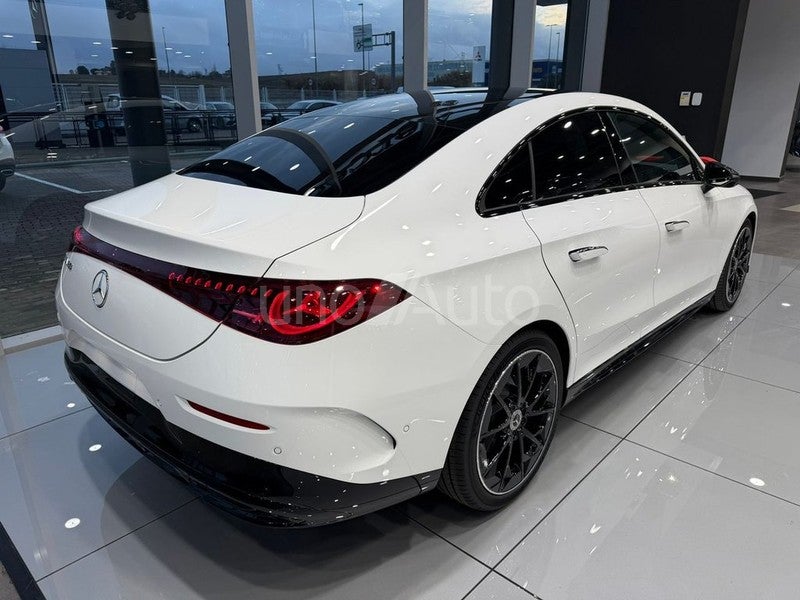 CLA 180 con tecnología híbrida