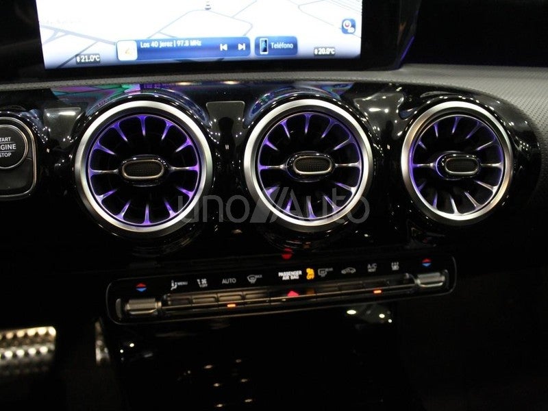 CLASE A 250 e con tecnología híbrida EQ