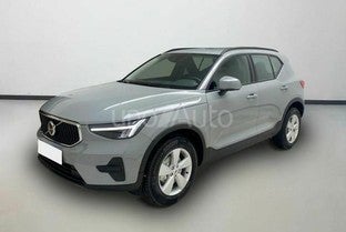 VOLVO XC40 2.0 B3 G Essential Auto