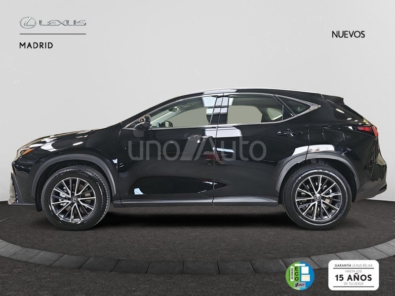 NX 450h+ Premium+ 4WD