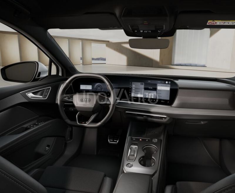 Q4 e-tron quattro S line 220kW 82KWh