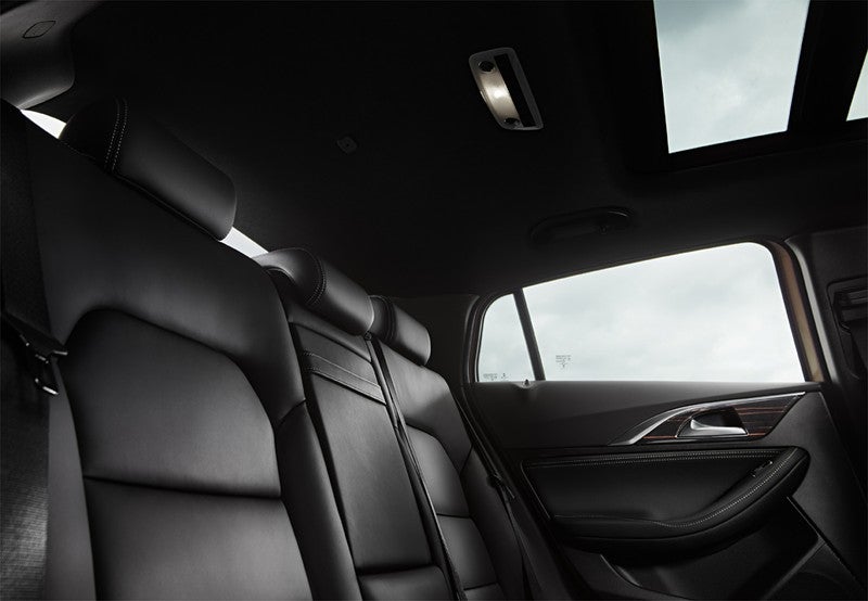 Q30 1.5d Premium 7DCT