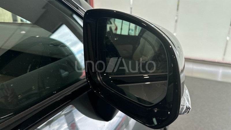 XC60 2.0 B5 P MHEV ULTRA DARK AUTO 4WD 250 5P