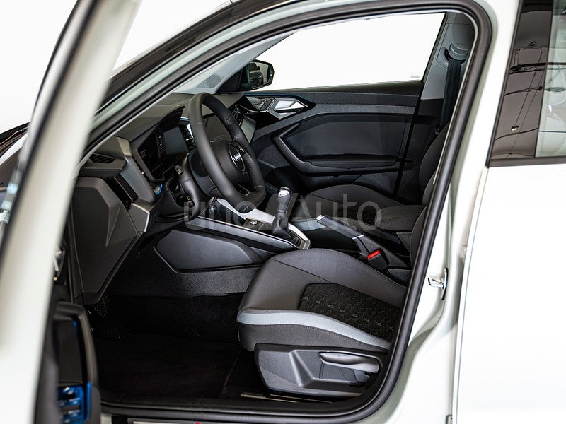 A1 Sportback 30 TFSI Adrenalin 85kW