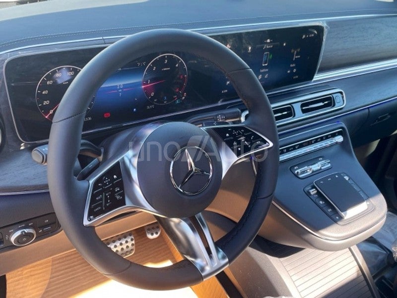300 d Avantgarde Largo
