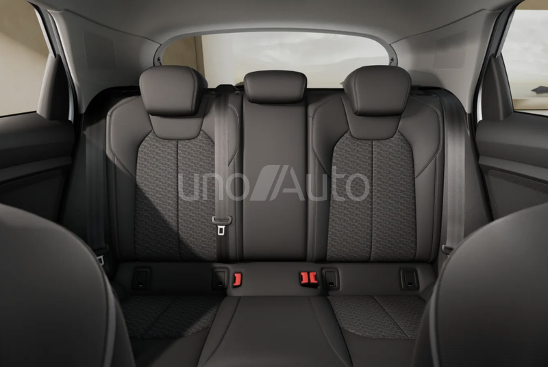 A1 Allstreet 30 TFSI Adrenalin S tronic 85kW