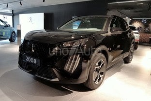 PEUGEOT 2008 Hybrid Allure eDCS6 145
