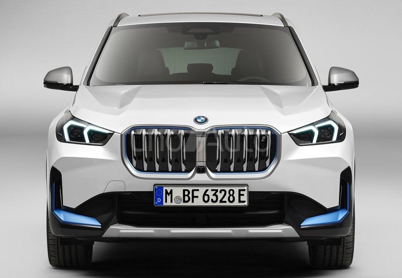 iX1 xDrive30A