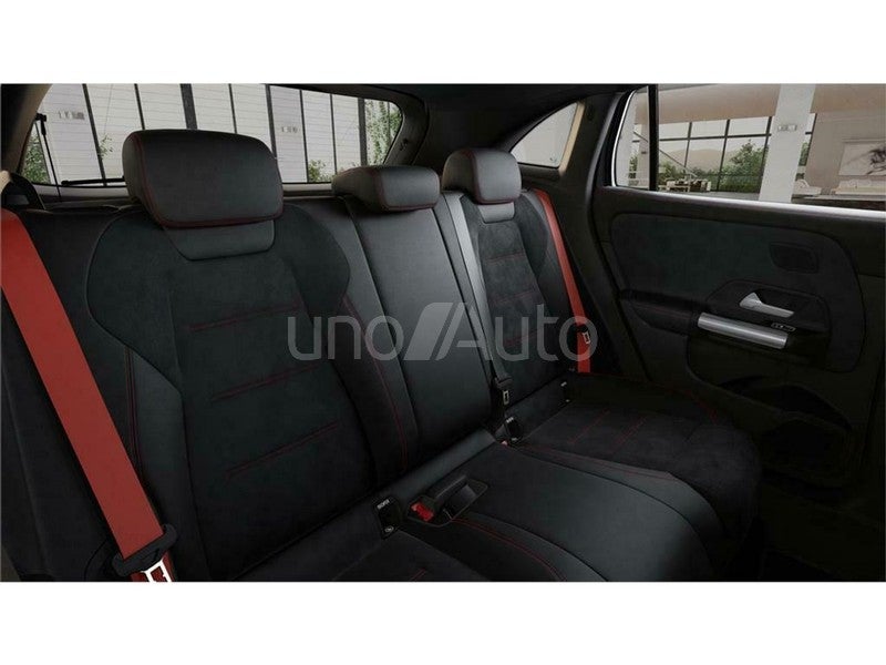 GLA Mercedes-AMG GLA 35 4MATIC