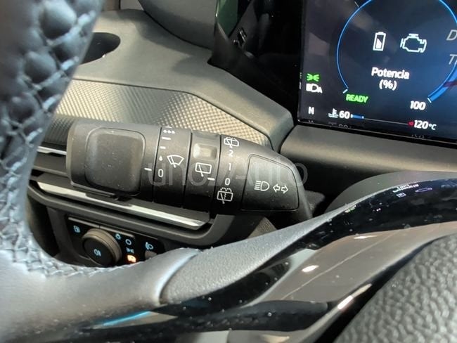 2.5 Duratec PHEV 171kW L1 Titanium eCVT