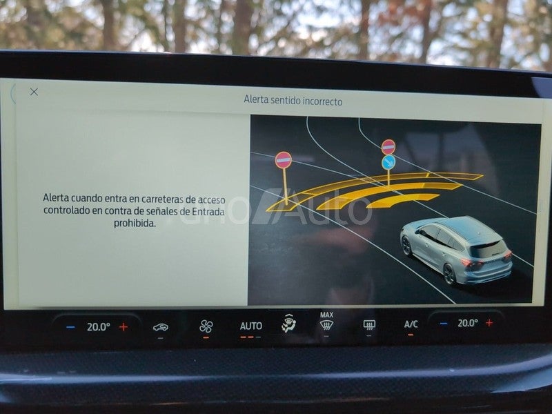 1.0 Ecoboost MHEV 114kW ST-Line X Auto