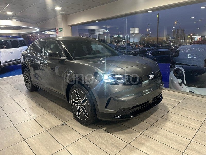 Capri RWD Rango Extendido Select 79kWh