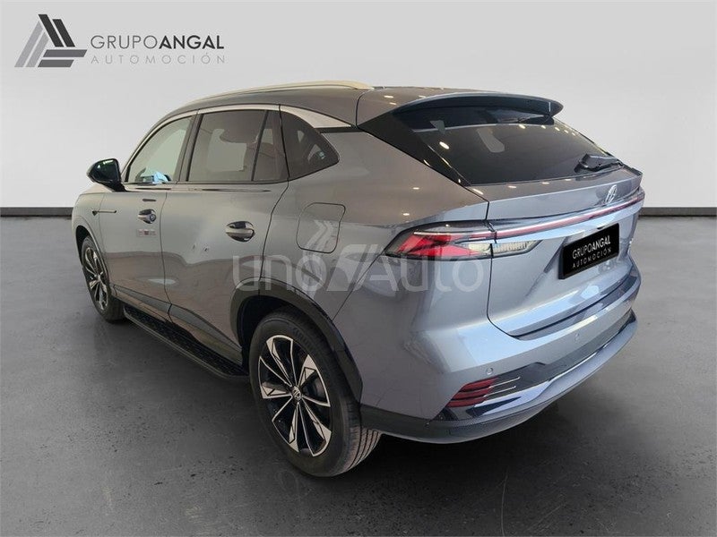 1.5T PLUG IN HYBRID LUXURY