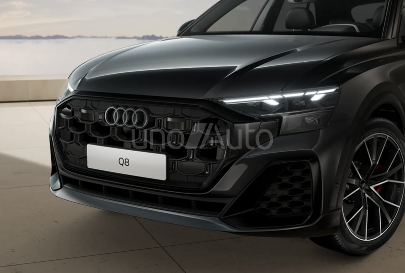 Q8 60 TFSIe Black line quattro tiptronic