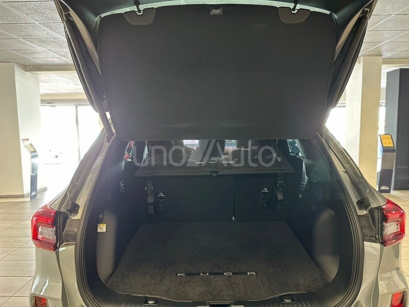 Kuga 2.5 Duratec FHEV ST-Line X 4x2 Aut.
