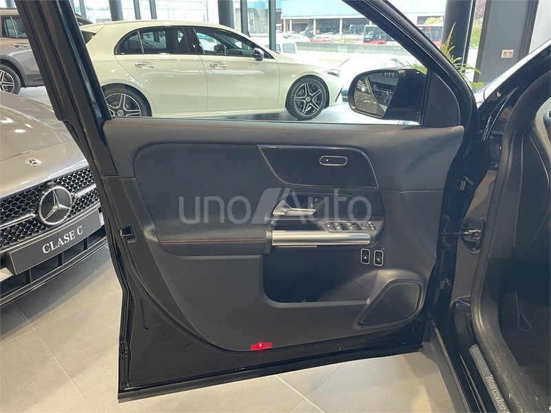 CLASE GLA 250 e con tecnología híbrida EQ