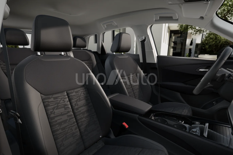 Q3 e-hybrid Business S tronic 200kW