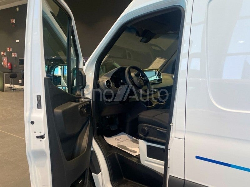 eSprinter Furgón 320 Medio Pro