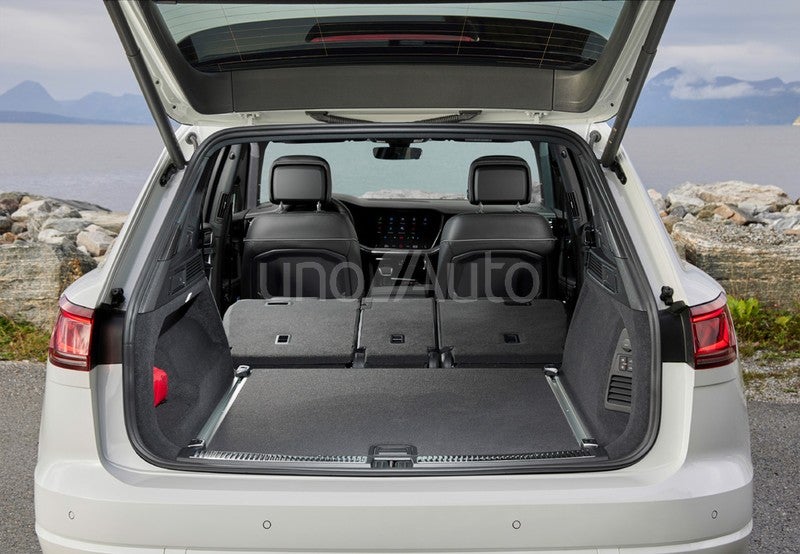 Touareg 3.0TDI V6 Elegance Tiptronic 4M 170kW
