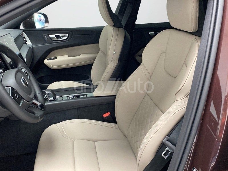 2.0 B5 G MHEV Core Auto AWD