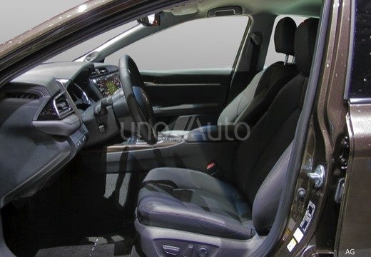 Camry Híbrido Advanced Aut.
