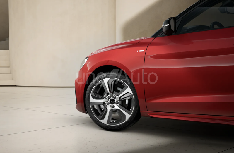 A1 Sportback 30 TFSI Adrenalin 85kW