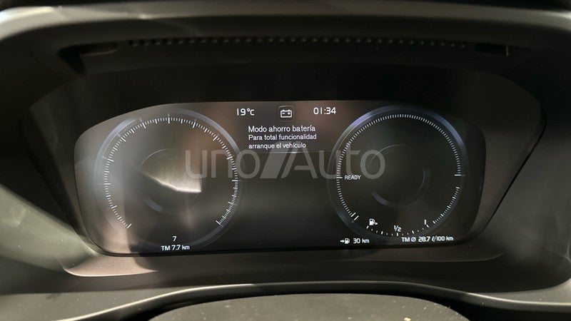 XC40 1.5 T4 PHEV RECHARGE PLUS BRIGHT DCT 211 5P