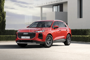 AUDI Q3 e-hybrid Business S tronic 200kW