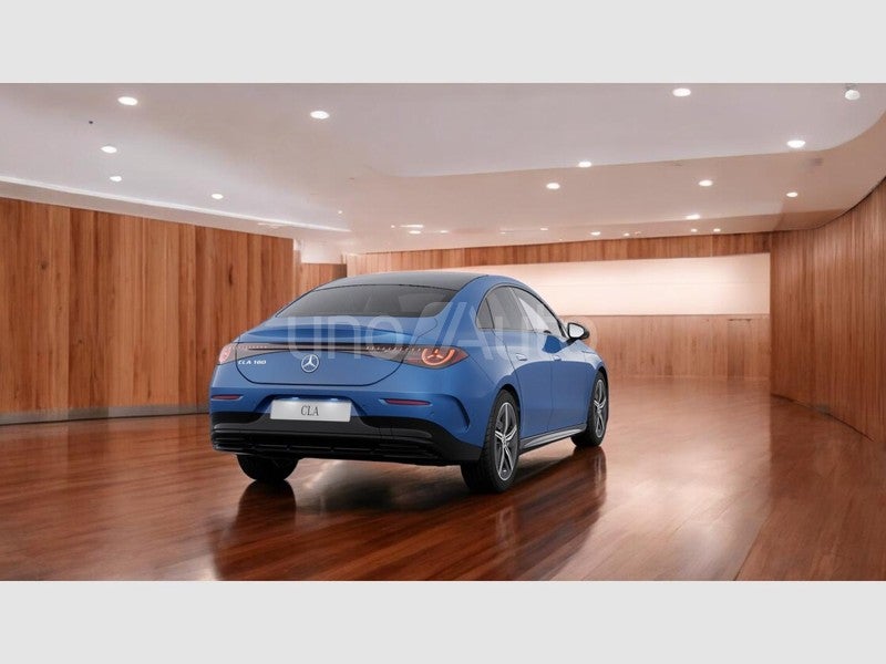 CLA Shooting Brake 180 7G-DCT