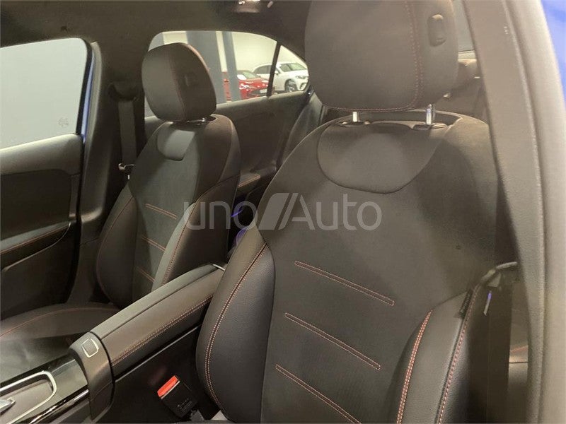 CLASE A 250 e con tecnología híbrida EQ Sedán