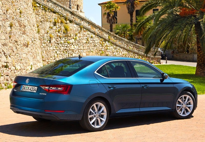 Superb 2.0TDI L&K 110kW