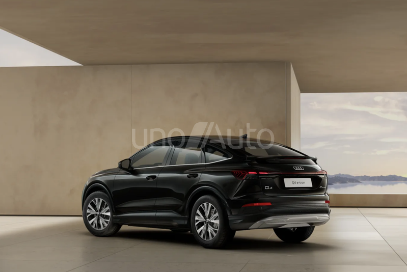 Q4 e-tron Sportback 40 Advanced 63KWh