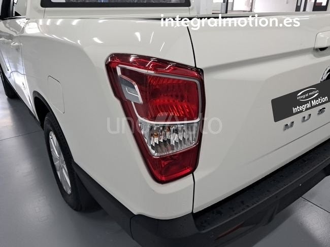 D22DTR 4x4 Pro GSR Auto
