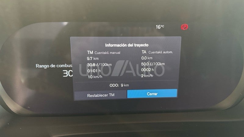 XC40 2.0 B3 MHEV CORE DCT 163 5P