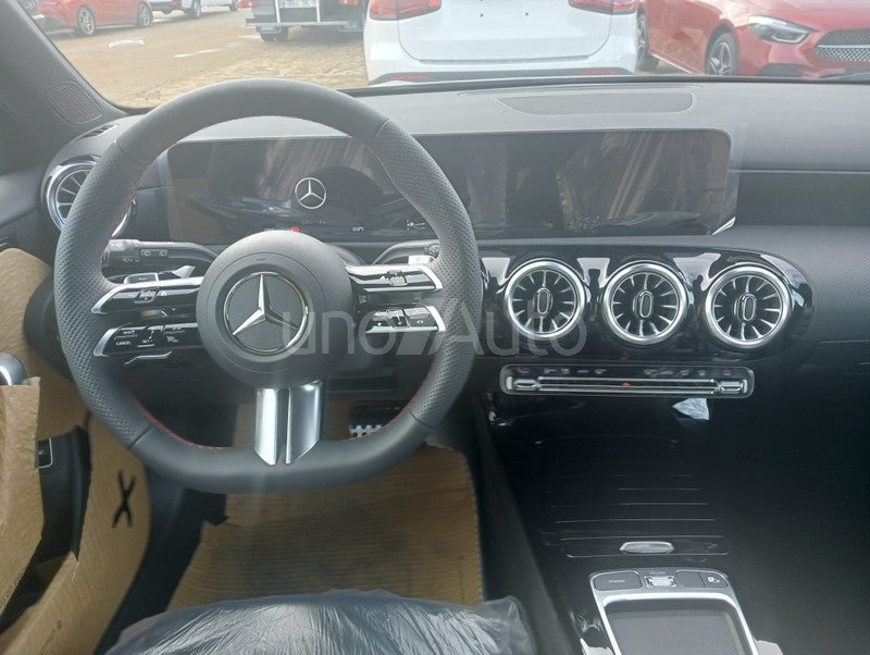 A 250e Progressive Line Advanced 8G-DCT