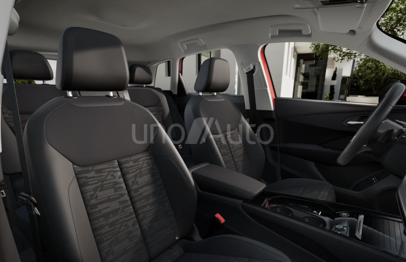 Q3 e-hybrid Business S tronic 200kW