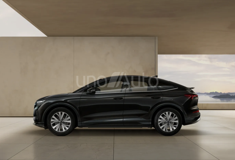 Q4 e-tron 40 Advanced 150kW 63KWh