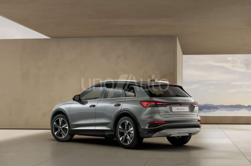 Q4 e-tron 45 Genuine edition 210kW 82KWh