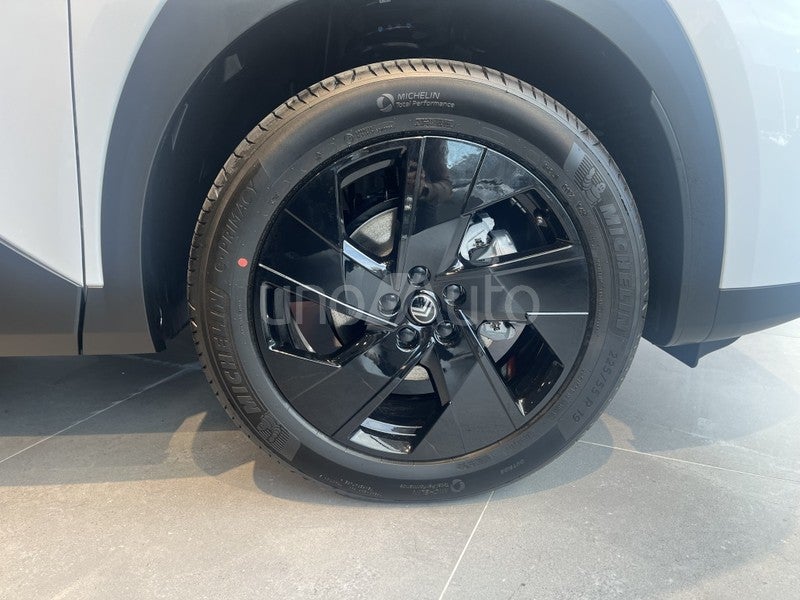C5 Aircross Hybrid Plus e-DCS6 145