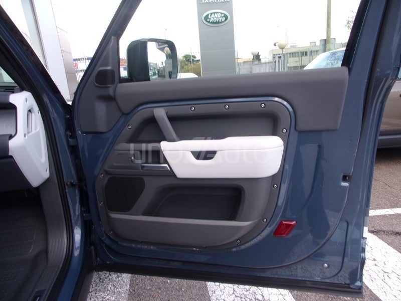 Defender 90 3.0D l6 MHEV S AWD Aut. 250