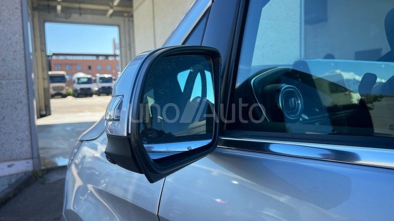 300 d Avantgarde Largo