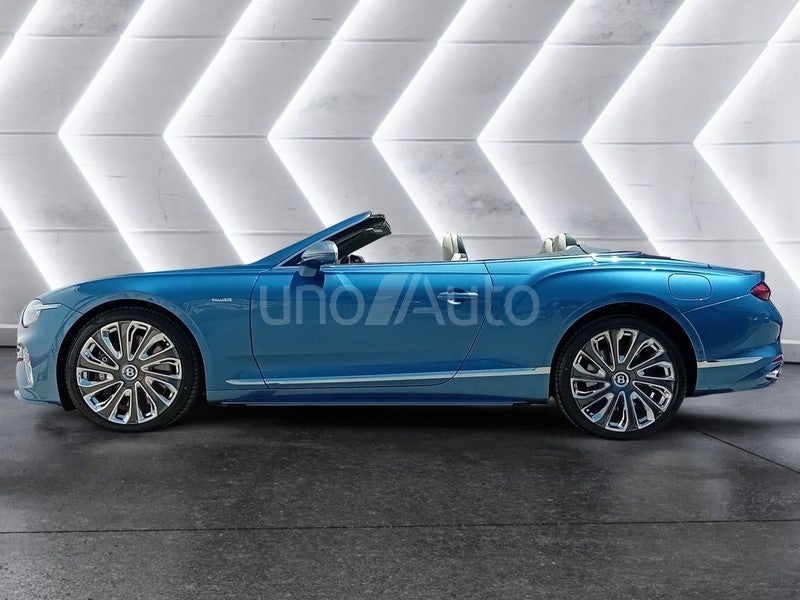 C V8 Speed Convertible