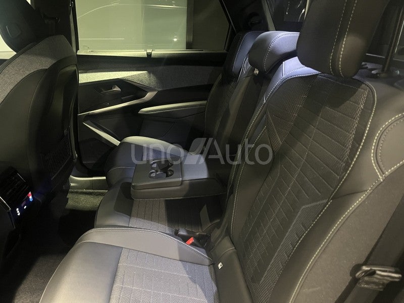 5008 Hybrid 136 GT eDCS6