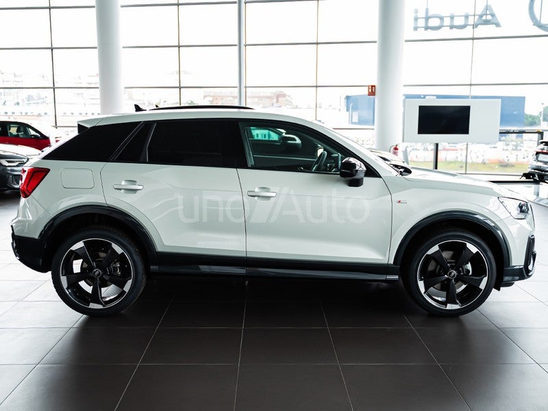Q2 35 TDI Black line edition quattro S tronic 110kW