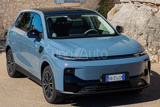 LEAPMOTOR B10 Life Pro 56.2kWh