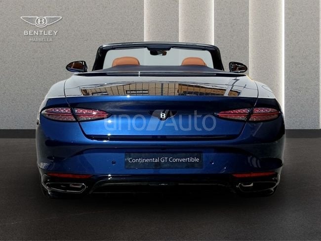 C V8 Convertible