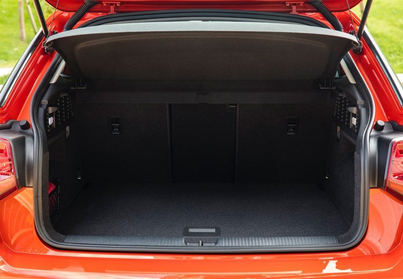 Q2 30 TDI Advanced S tronic 85kW