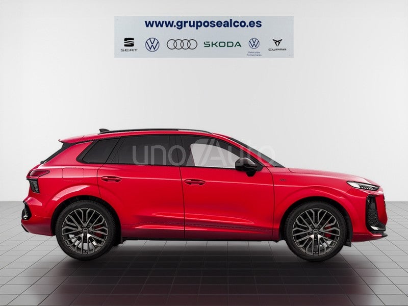 Q3 e-hybrid Black Line S tronic 200kW